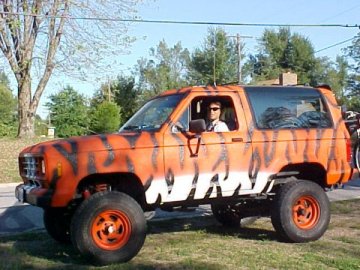 Take A Look . . . Chad's Bronco!  MEOW!